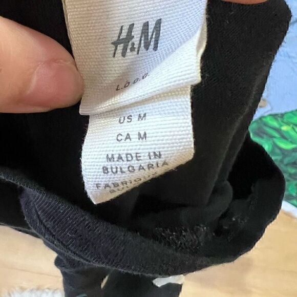 Friends black short sleeve casual shirt L - Picture 4 of 5